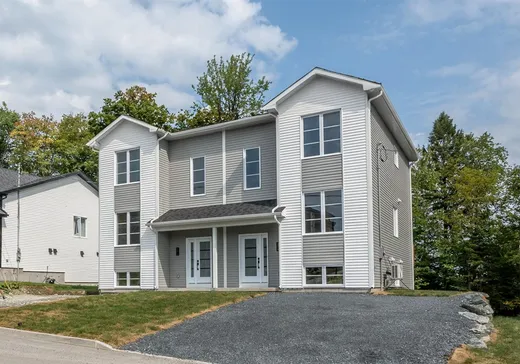 House for sale - 2072 Rue de la Golconda, Sherbrooke, J1H 0N1