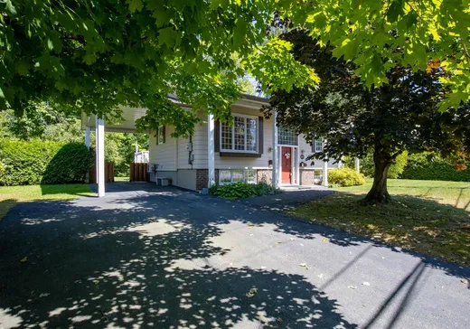 Maison à vendre - 875 Rue Degré, Magog, J1X 3Z8
