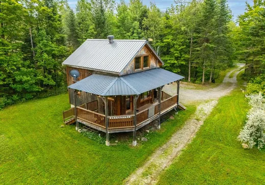 Maison à étages à vendre - 285 14e Rang E., Sherbrooke, J0B3G0