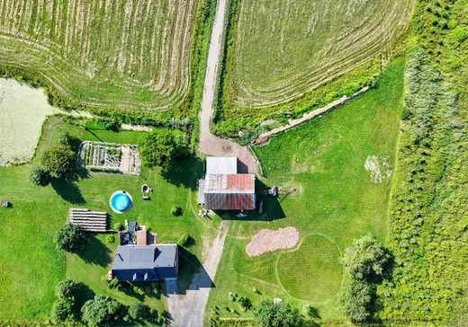 Hobby Farm for sale - 566 Route 116, Dosquet, G0S 1H0