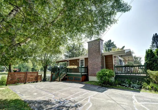 Maison à vendre - 114 Rue Morel, Saint-Félix-de-Kingsey, J0B 2T0