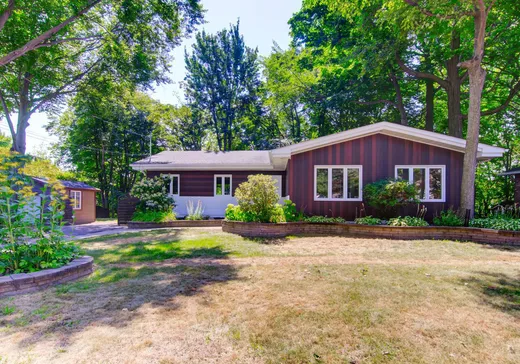 Maison à étages à vendre - 1170 Rue de Vénus, Lachenaie, J6W5H2
