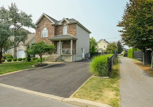 House for sale - 185 Rue Maurice-Auclair, Beloeil, J3G 0A5