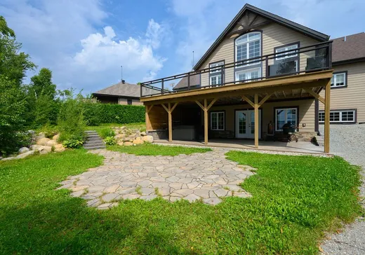 Two or more stories for sale - 255 1er-et-2e Rang O., La Corne, J0Y1R0