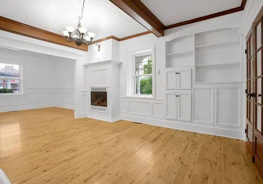 Maison à vendre - 640 Rue Notre-Dame, Lavaltrie, J5T 1G6