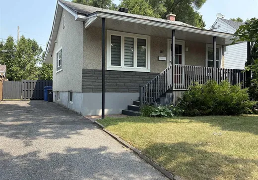Bungalow à vendre - 150 Rue Dumas, Gatineau, J8Y2N7