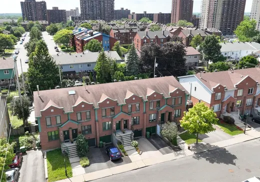 Two or more stories for sale - 12594 Rue Gertrude-Gendreau, Montreal (Rivière des Prairies), H1E7G5