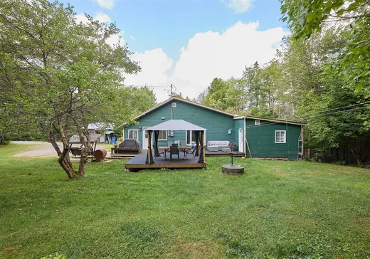Maison à vendre - 989 Ch. Tamaracouta, Saint-Sauveur, J0R 1A0