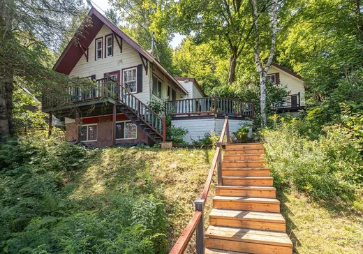 Two or more stories for sale - 79 Mtée St-Elmire, Saint-Sauveur, J0R1R1