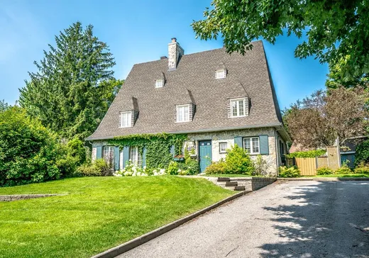 Two or more stories for sale - 8695 Av. De Beauvoir, Charlesbourg, G1G5B1