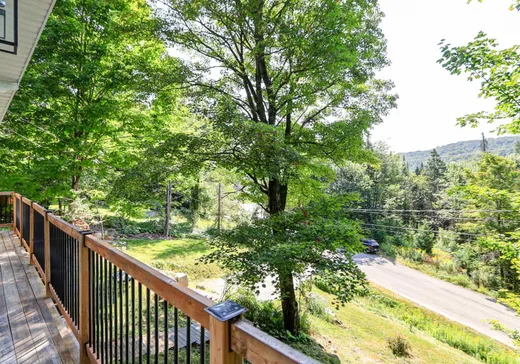 Maison à vendre - 25 Ch. du Gros-Bec, Saint-Sauveur, J0R 1R1