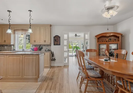Maison à vendre - 170 9e Avenue, St-Ambroise de Kildare, J0K 1C0