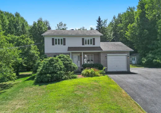Maison à étages à vendre - 23 Rue de Berthier, Granby, J2H2P5