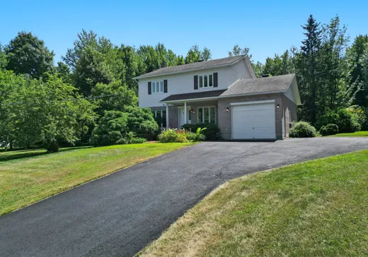 Maison à vendre - 23 Rue de Berthier, Granby, J2H 2P5