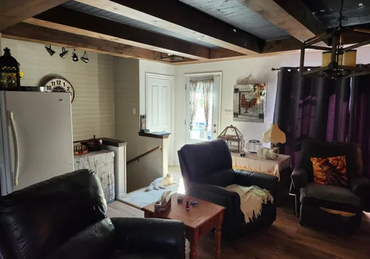 Maison à vendre - 5 Ch. Faubert, Val-des-Bois, J0X 3C0