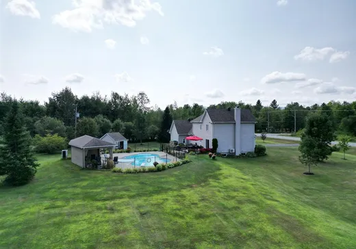Maison à vendre - 835 Ch. Alfred-DesRochers, Orford, J1X 6J4