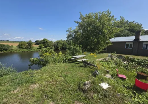 Bungalow à vendre - 582 Ch. de St-Dominique, Saint-Valérien-de-Milton, J0H2B0