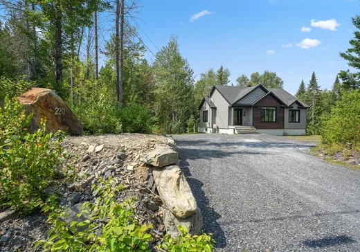 Maison à vendre - 220 Rue du Versant, Saint-Alfred, G0M 1L0