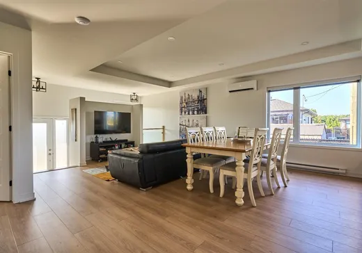 Maison à vendre - 22 Carré Morrison, Godmanchester, J0S 1H0