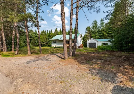 Maison à vendre - 5644 Ch. Therrien, Sainte-Agathe-des-Monts, J8C 0P1