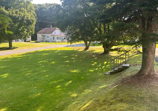 Maison à vendre - 125 Rue Cleveland, Danville, J0A 1A0