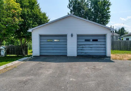 Maison à vendre - 357 Av. Blouin, St-Joseph-De-Coleraine, G0N 1B0