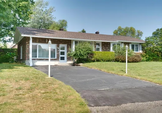 Bungalow à vendre - 6 Rue Gravel, Victoriaville, G6P6J8