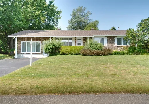 Maison à vendre - 6 Rue Gravel, Victoriaville, G6P 6J8