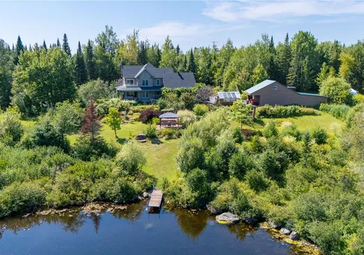 Maison à étages à vendre - 6005 Rue Maude, Frontenac, G6B2S3