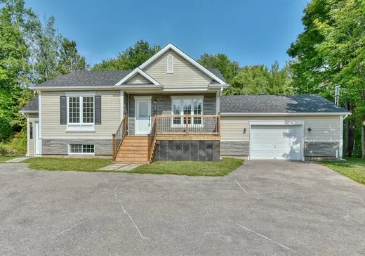 Bungalow for sale - 2816Z-2816AZ Rue Godard, Saint-Jérôme, J5J2T4