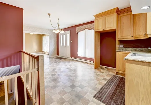 Maison à vendre - 376 Av. Duplain, St-Raymond, G3L 3N5