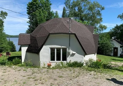 1 1/2 Storey for sale - 380 Mtée des Lamoureux, Mont-Laurier, J9L3G5