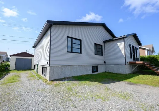 House for sale - 495 Rue Régine-Lanoix, Amos, J0Y 1Z0