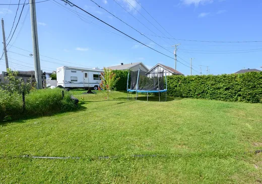 House for sale - 495 Rue Régine-Lanoix, Amos, J0Y 1Z0