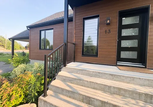 House for sale - 13 Allée de la Clairière, Saint-Sauveur, J0R 1R7