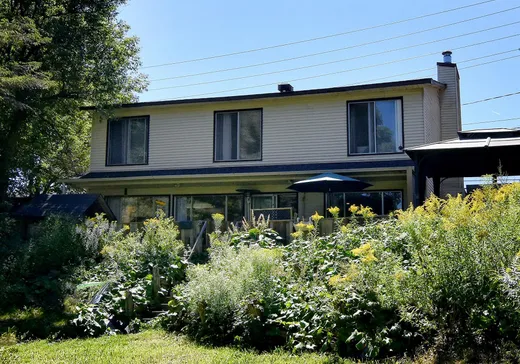 Two or more stories for sale - 5945 Route 335, Saint-Calixte, J0K1Z0