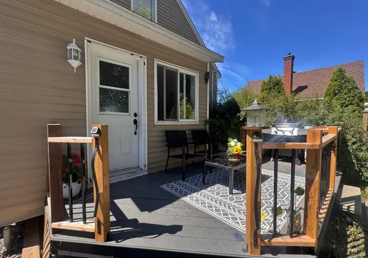 Maison à vendre - 99 Rue Robinson S., Granby, J2G 7L3