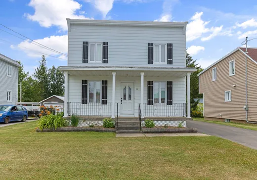 Maison à étages à vendre - 33 Rue St-Louis, Sainte-Martine, J0S1V0