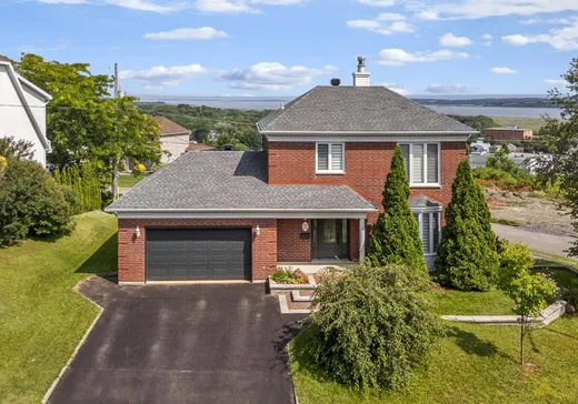 Maison à étages à vendre - 22 Rue de la Seigneurie, Beaupré, G0A1E0