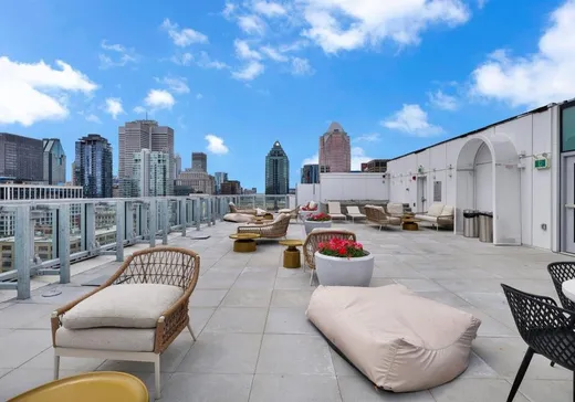 Condo à vendre - 360 Rue Mayor, App. 2002, Montréal (Centreville), H3A 0J4