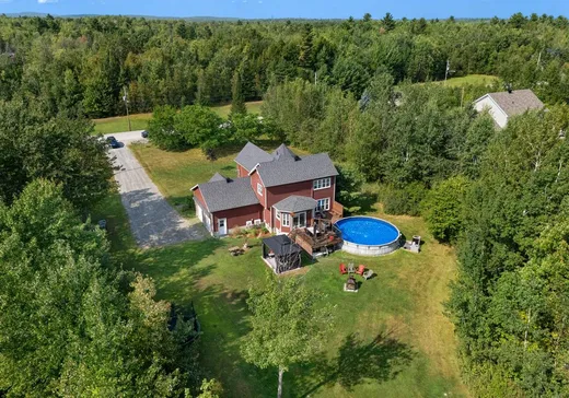 House for sale - 190 Rue du Magor, Rock Forest, J1N 4A2
