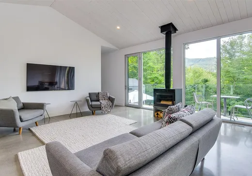 Maison à vendre - 1640 Ch. Harold, Sutton, J0E 2K0