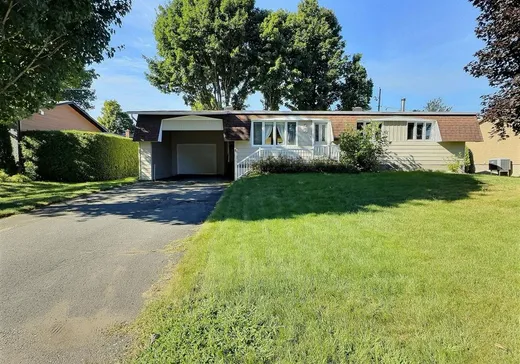 Bungalow for sale - 16 Rue Marcoux, Victoriaville, G6S1B5