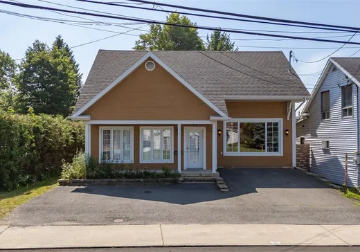 Bungalow for sale - 115 Rue St-Jean-Baptiste, Victoriaville, G6P4E9