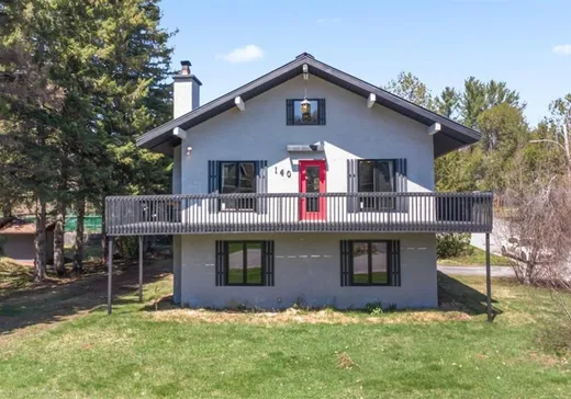 House for sale - 140 Rue des Monts, Saint-Sauveur, J0R 1R5