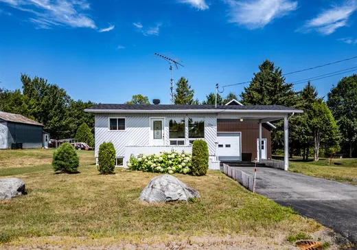 Bungalow for sale - 3290 Rg Fontarabie, Ste-Ursule, J0K3M0