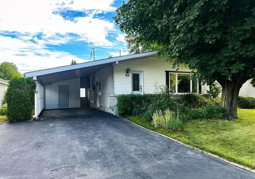 Bungalow à vendre - 27 Rue Demers, Victoriaville, G6P1Y3
