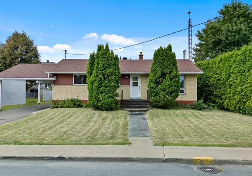 Bungalow à vendre - 780 Rue Bernard-Pilon, Beloeil, J3G1L4