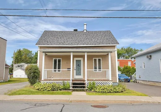 Maison à étages à vendre - 12 Rue St-Paul, Victoriaville, G6P3J3