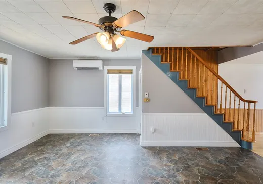 Maison à vendre - 12 Rue St-Paul, Victoriaville, G6P 3J3